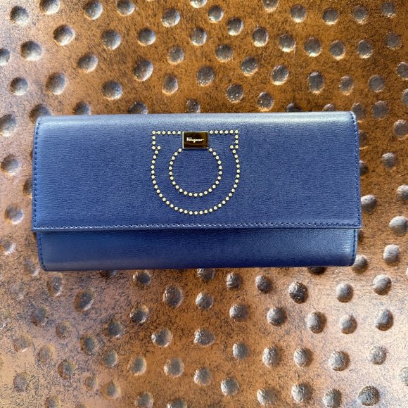 Salvatore Ferragamo Long Gancini Wallet Navy/Pink NEW IN BOX - Picture 11 of 11